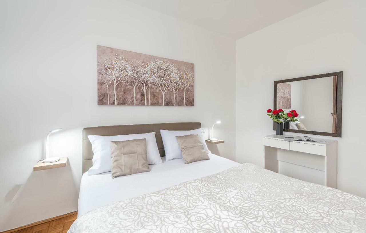 Apartments Marizela Poreč Dış mekan fotoğraf