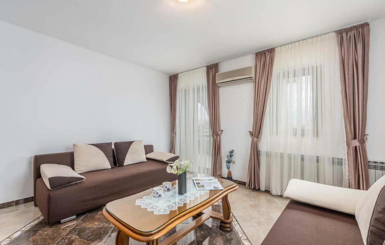 Apartments Marizela Poreč Dış mekan fotoğraf